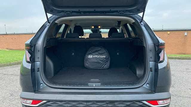 Hyundai TUCSON 1.6 TGDi Plug-in Hybrid Premium 5dr 4WD Auto Estate