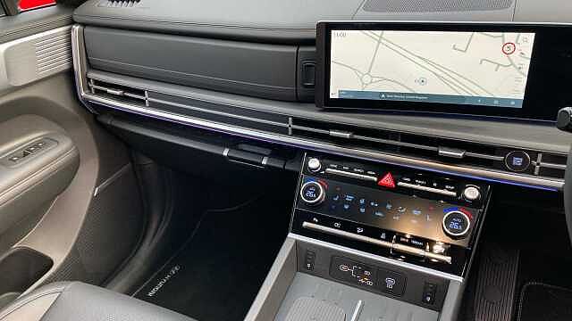 Hyundai SANTA FE 1.6 TGDi Plug-in Hybrid Ultimate 5dr 4WD Auto Estate