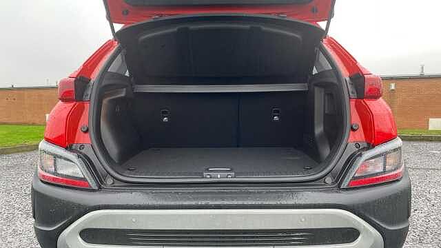 Hyundai KONA 1.0 TGDi 48V MHEV SE Connect 5dr Petrol Hatchback