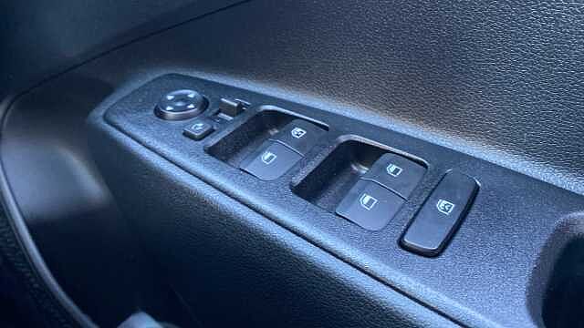 Hyundai I10 1.2 [79] Premium 5dr Auto [Nav] Petrol Hatchback Pearl - Meta Blue