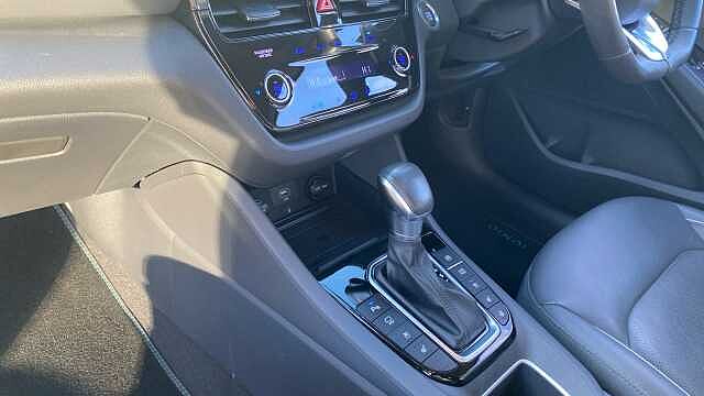 Hyundai IONIQ 1.6 GDi Hybrid Premium SE 5dr DCT Hybrid Hatchback