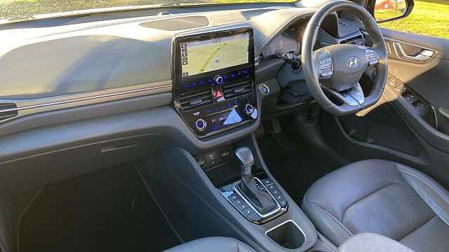 Hyundai IONIQ 1.6 GDi Hybrid Premium SE 5dr DCT Hybrid Hatchback
