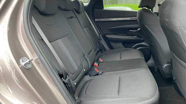 Hyundai TUCSON 1.6 TGDi Hybrid 230 SE Connect 5dr 2WD Auto Hybrid Estate