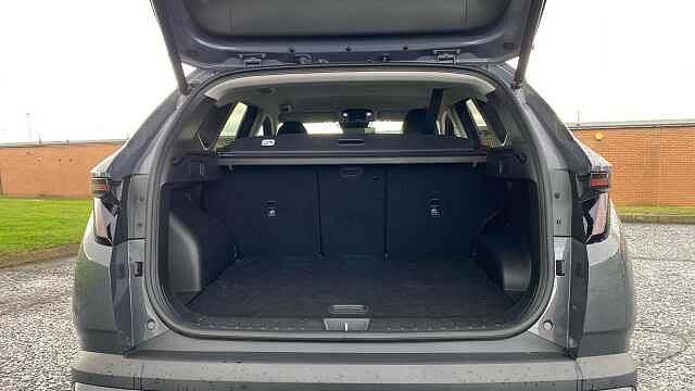 Hyundai TUCSON 1.6T Plug-in Hybrid Premium 5dr 4WD Auto Estate Grey