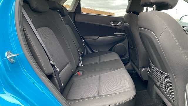Hyundai KONA 1.6 GDi Hybrid Premium 5dr DCT Hybrid Hatchback Blue