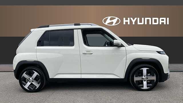 Hyundai INSTER 85kW 02 49kWh 5dr Auto Electric Hatchback Cream