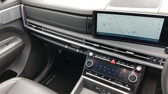 Hyundai SANTA FE 1.6 TGDi Plug-in Hybrid Premium 5dr 4WD Auto Estate