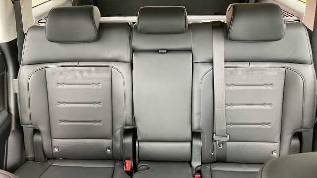 Hyundai SANTA FE 1.6 TGDi Plug-in Hybrid Premium 5dr 4WD Auto Estate