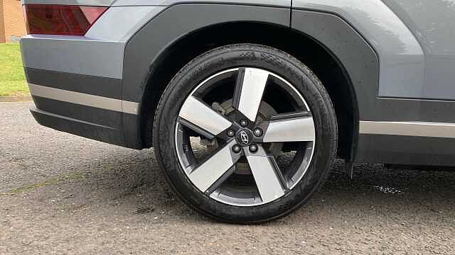 Hyundai SANTA FE 1.6 TGDi Plug-in Hybrid Premium 5dr 4WD Auto Estate