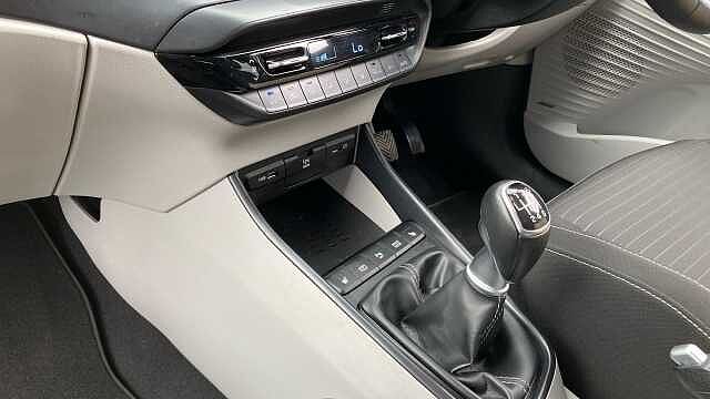 Hyundai i20 1.0T GDi 48V MHD SE Connect 5dr Petrol Hatchback