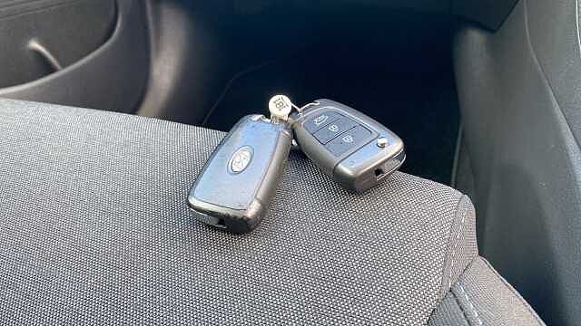 Hyundai i30 1.0T GDi SE Connect 5dr Petrol Hatchback