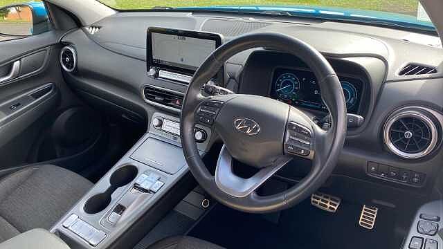 Hyundai KONA 100kW SE Connect 39kWh 5dr Auto Electric Hatchback