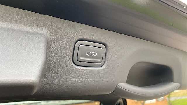 Hyundai KONA 160kW Ultimate 65kWh 5dr Auto Electric Hatchback
