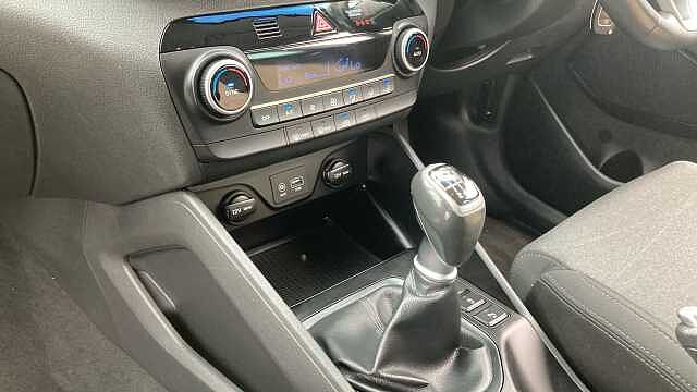 Hyundai TUCSON 1.6 GDi SE Nav 5dr 2WD Petrol Estate