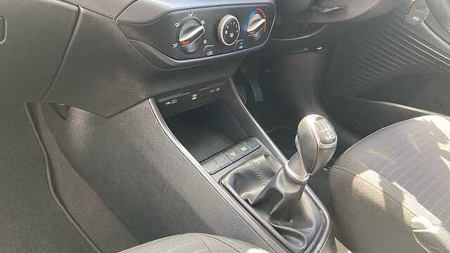 Hyundai i20 1.0T GDi 48V MHD SE Connect 5dr Petrol Hatchback