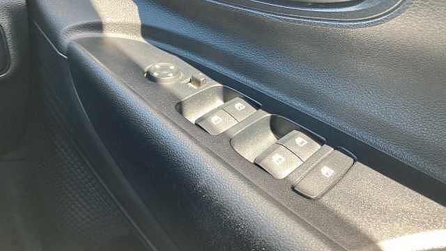 Hyundai i20 1.0T GDi 48V MHD SE Connect 5dr Petrol Hatchback