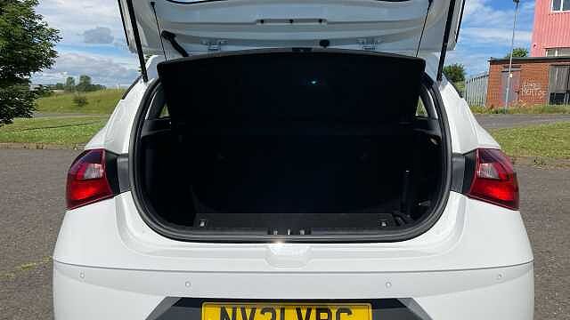 Hyundai i20 1.0T GDi 48V MHD SE Connect 5dr Petrol Hatchback