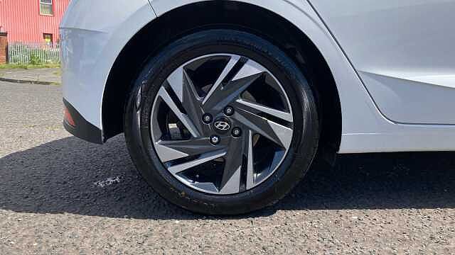 Hyundai i20 1.0T GDi 48V MHD SE Connect 5dr Petrol Hatchback