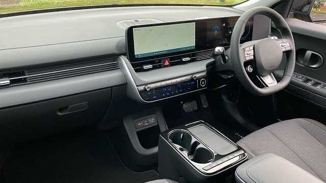 Hyundai IONIQ 5 125kW Advance 63 kWh 5dr Auto Electric Hatchback Abyss Black - Pearl