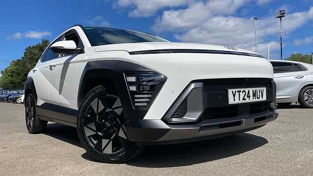 Hyundai KONA 1.6 GDi Hybrid Ultimate 5dr DCT Hybrid Hatchback White