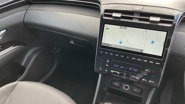 Hyundai TUCSON 1.6 TGDi SE Connect 5dr 2WD Petrol Estate Silver