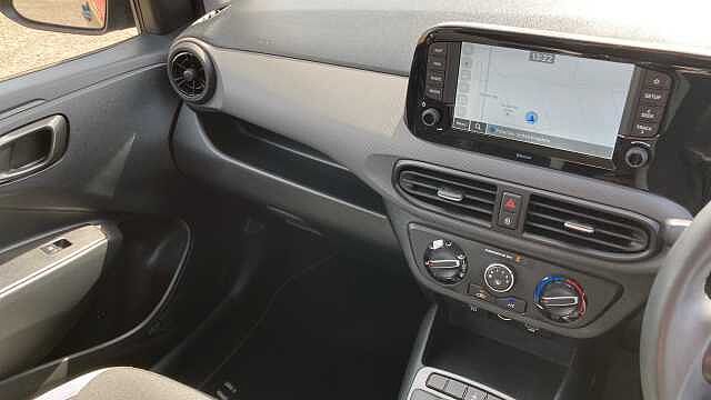 Hyundai I10 1.0 [63] Advance 5dr Auto [Nav] Petrol Hatchback Black