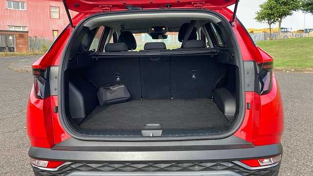Hyundai TUCSON 1.6 TGDi Hybrid 230 Premium 5dr 2WD Auto Hybrid Estate