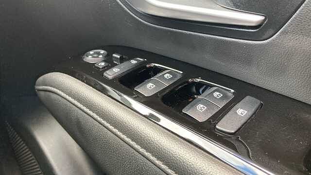 Hyundai TUCSON 1.6 TGDi Hybrid 230 Premium 5dr 2WD Auto Hybrid Estate