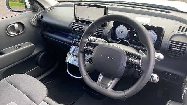 Hyundai INSTER 85kW 02 49kWh 5dr Auto Electric Hatchback