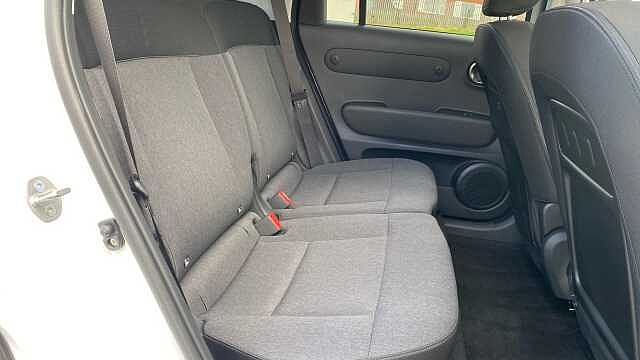 Hyundai INSTER 85kW 02 49kWh 5dr Auto Electric Hatchback