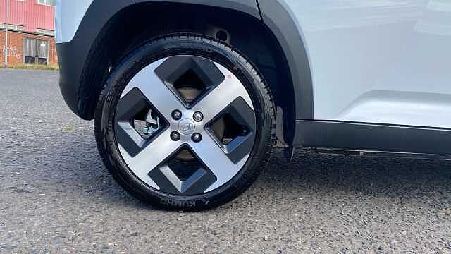 Hyundai INSTER 85kW 02 49kWh 5dr Auto Electric Hatchback