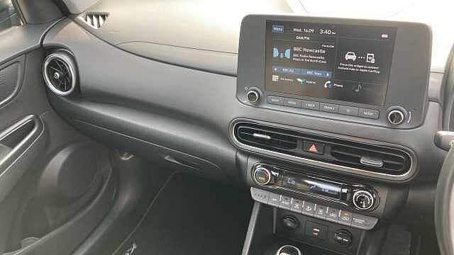 Hyundai KONA 1.6 GDi Hybrid SE Connect 5dr DCT Hybrid Hatchback Grey