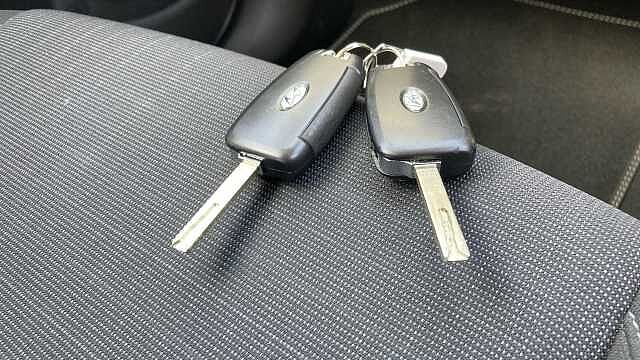 Hyundai KONA 1.6 GDi Hybrid SE Connect 5dr DCT Hybrid Hatchback Grey