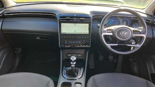 Hyundai TUCSON 1.6 TGDi SE Connect 5dr 2WD Petrol Estate White