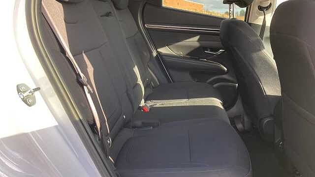 Hyundai TUCSON 1.6 TGDi SE Connect 5dr 2WD Petrol Estate White